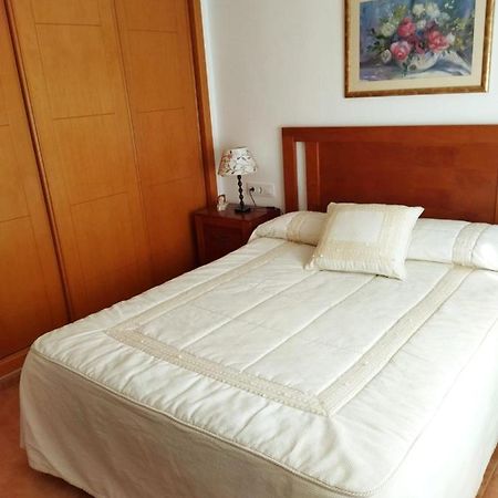 Apartamento Tranquilo Con 3 Dormitorios กาดิซ ภายนอก รูปภาพ