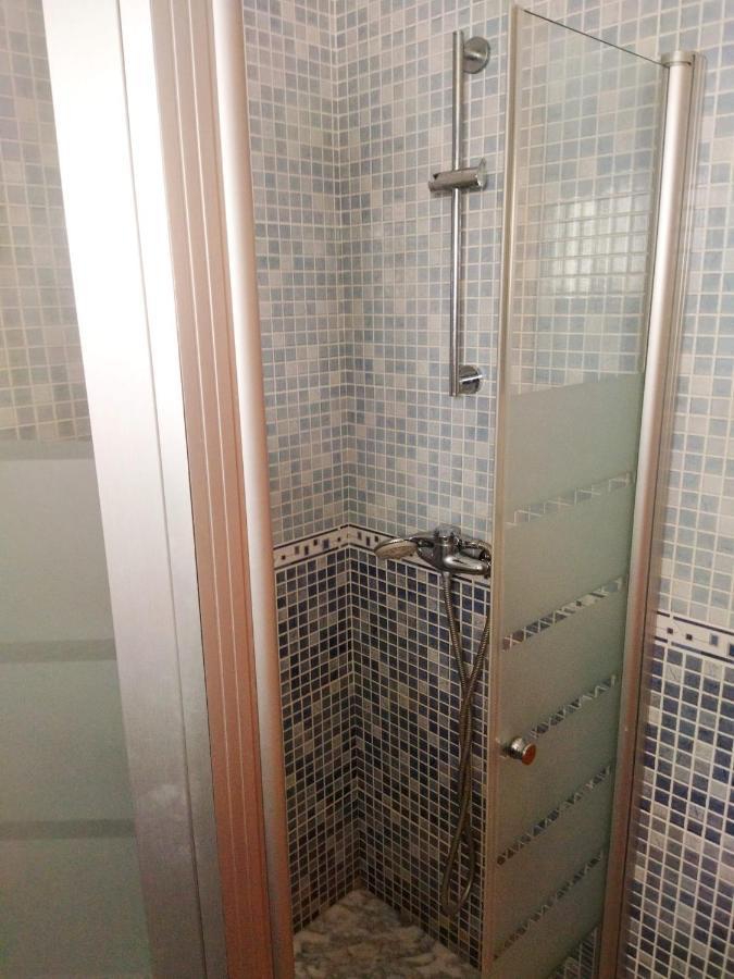 Apartamento Tranquilo Con 3 Dormitorios กาดิซ ภายนอก รูปภาพ
